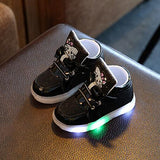 Fashion New Spring Autumn Children Glowing Sneakers Kids Shoes Chaussure Enfant Hello Kitty Girls Shoes With LED Light 21-30